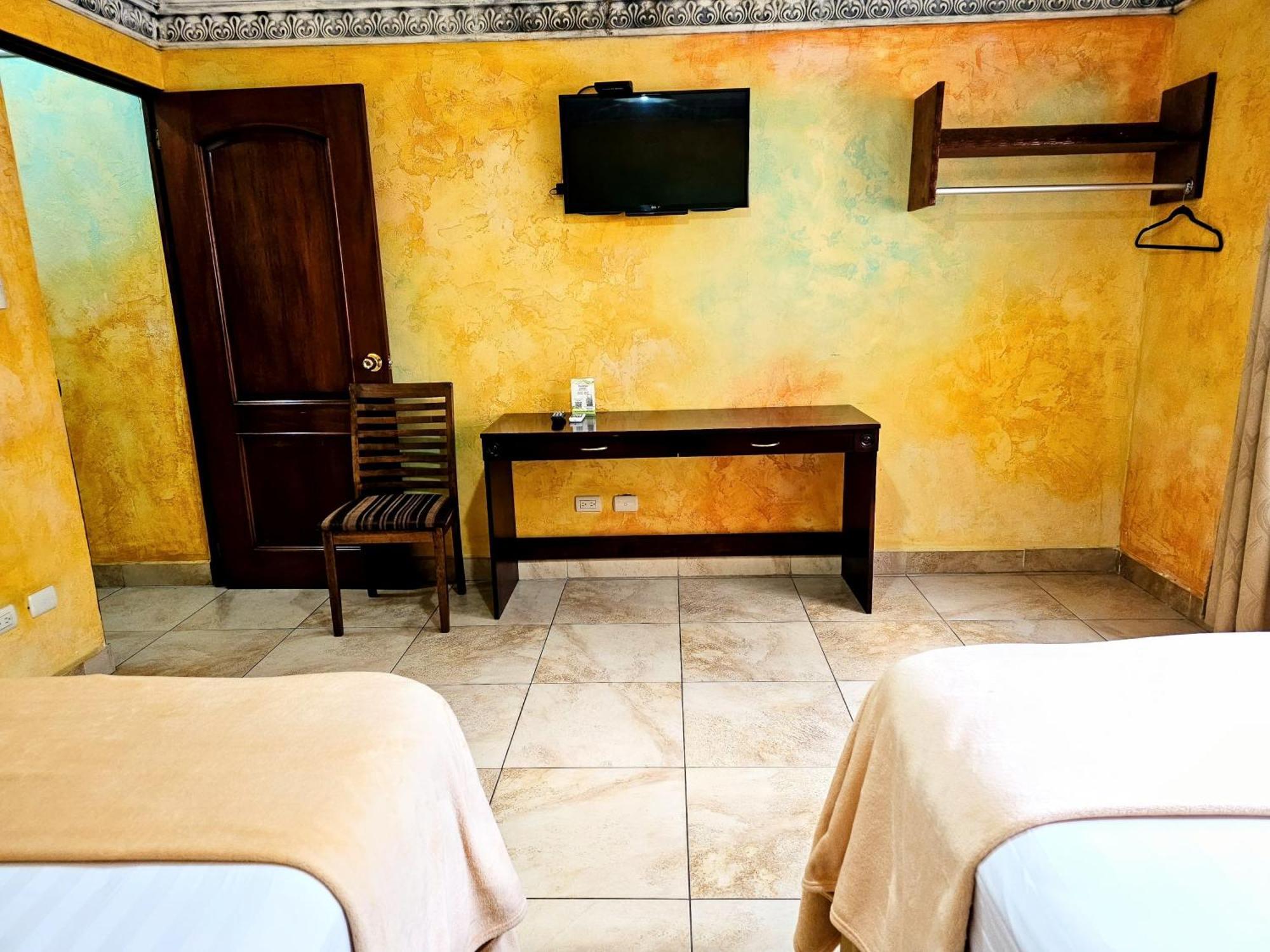 Antigua Inn Hotel Guatemalaváros Kültér fotó