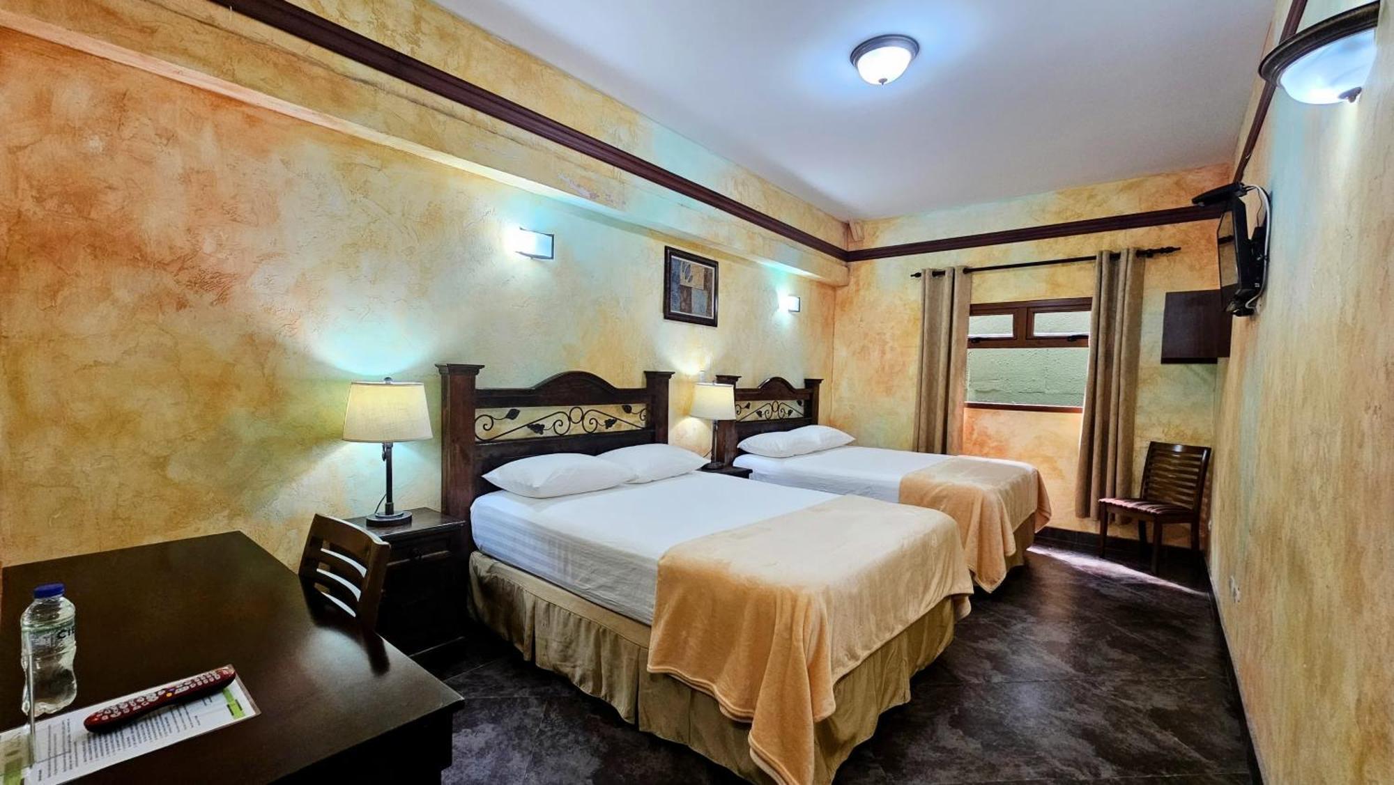 Antigua Inn Hotel Guatemalaváros Kültér fotó